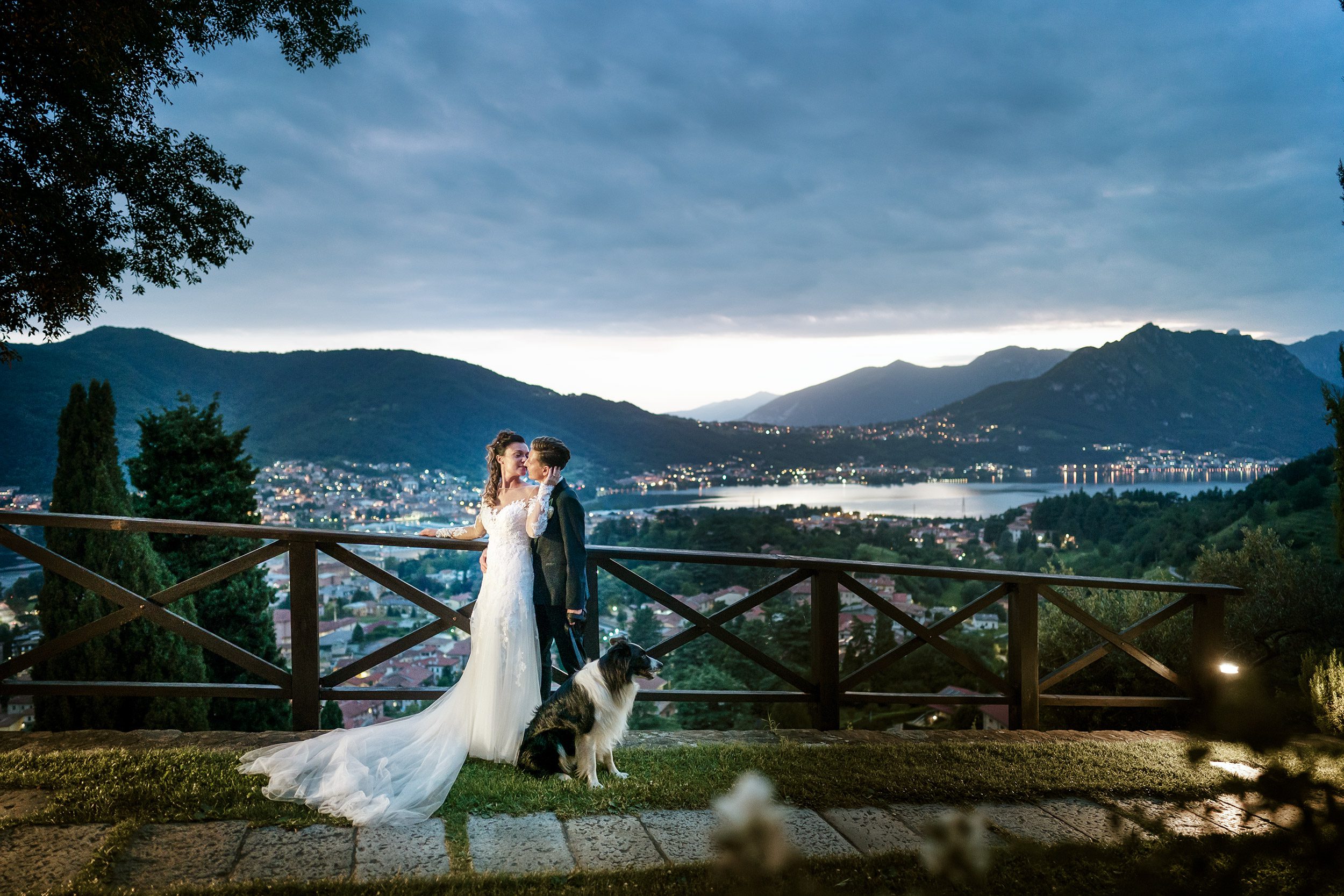 054 fotografo matrimonio lecco castello di rossino sera cielo blu