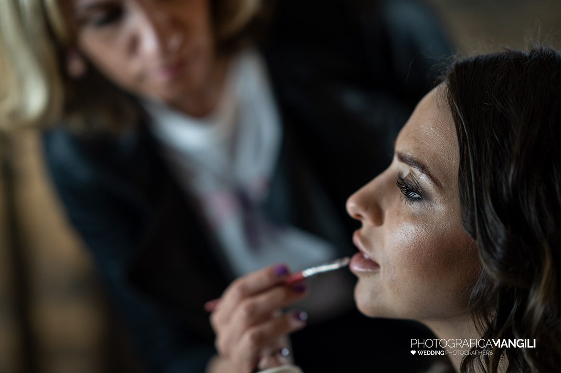 003 preparativi sposa foto matrimonio castello di rossino reportage calolziocorte lecco lago como 003 preparativi sposa foto matrimonio castello di rossino reportage calolziocorte lecco lago como