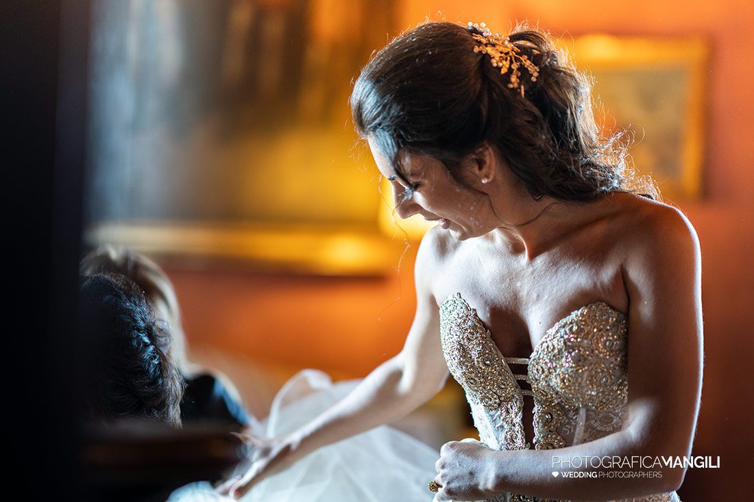 004 preparativi sposa foto matrimonio reportage castello di rossino calolziocorte lecco 004 preparativi sposa foto matrimonio reportage castello di rossino calolziocorte lecco