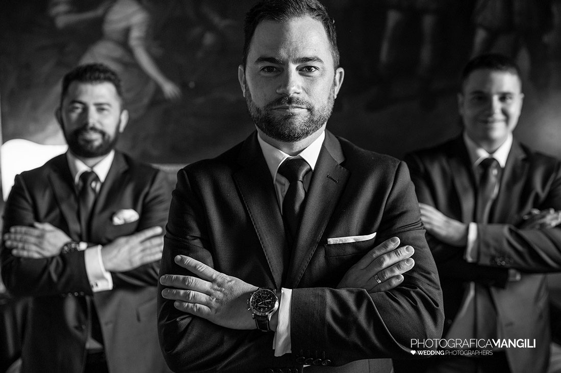 008 preparativi sposo foto matrimonio castello di rossino reportage calolziocorte lecco lago como 008 preparativi sposo foto matrimonio castello di rossino reportage calolziocorte lecco lago como