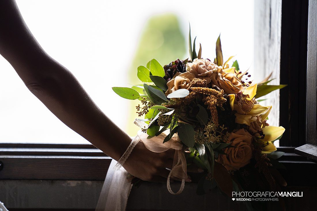 010 preparativi sposa foto matrimonio reportage castello di rossino calolziocorte lecco 010 preparativi sposa foto matrimonio reportage castello di rossino calolziocorte lecco