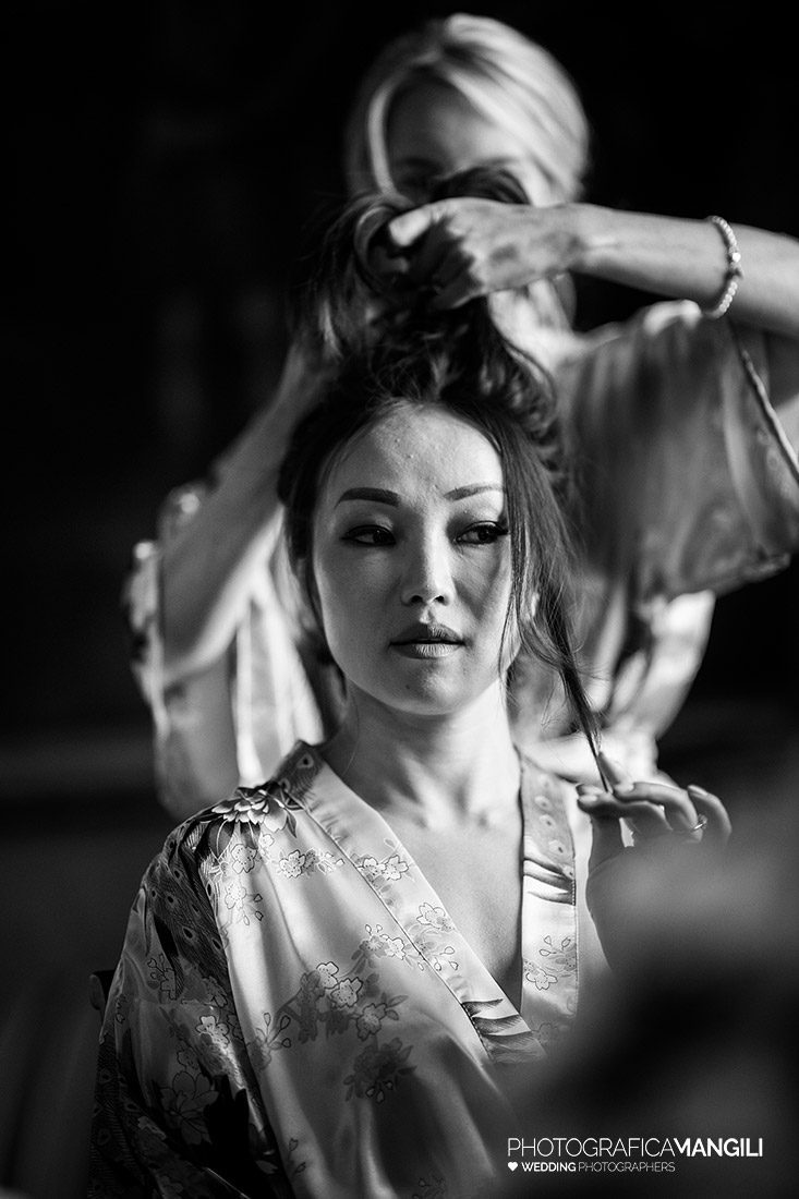 013 preparativi sposa matrimonio castello di rossino fotografo matrimoni lecco 013 preparativi sposa matrimonio castello di rossino fotografo matrimoni lecco