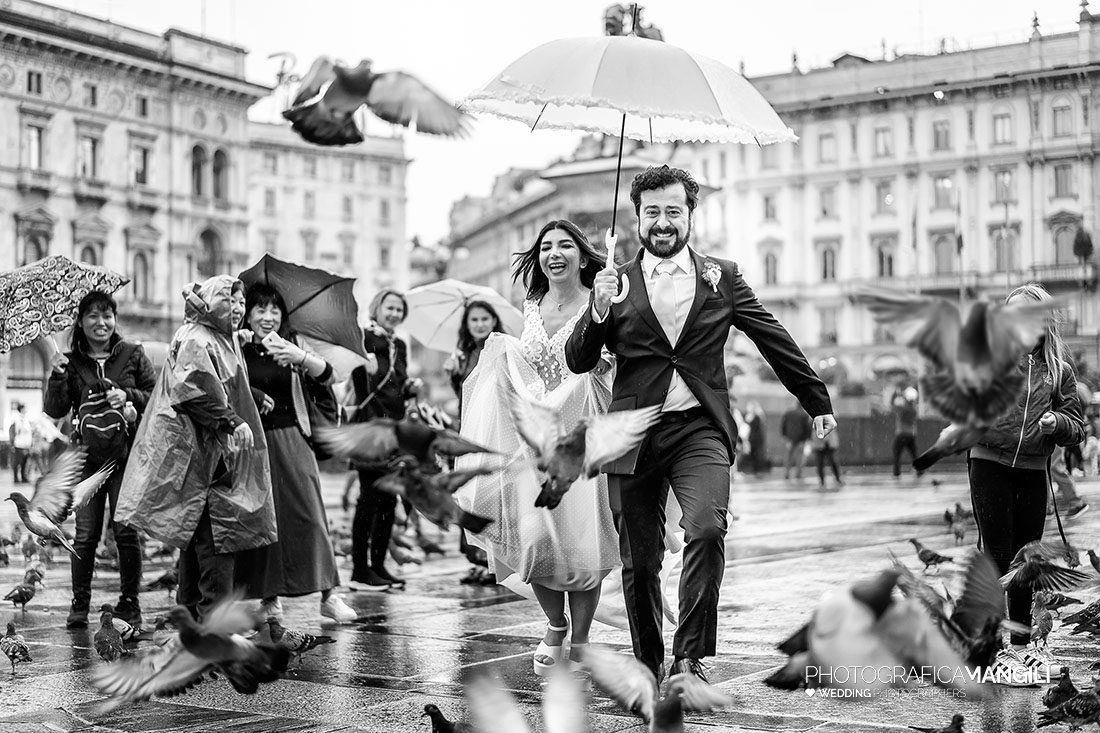 013 sposi cerimonia foto matrimonio galleria duomo milano 013 sposi cerimonia foto matrimonio galleria duomo milano