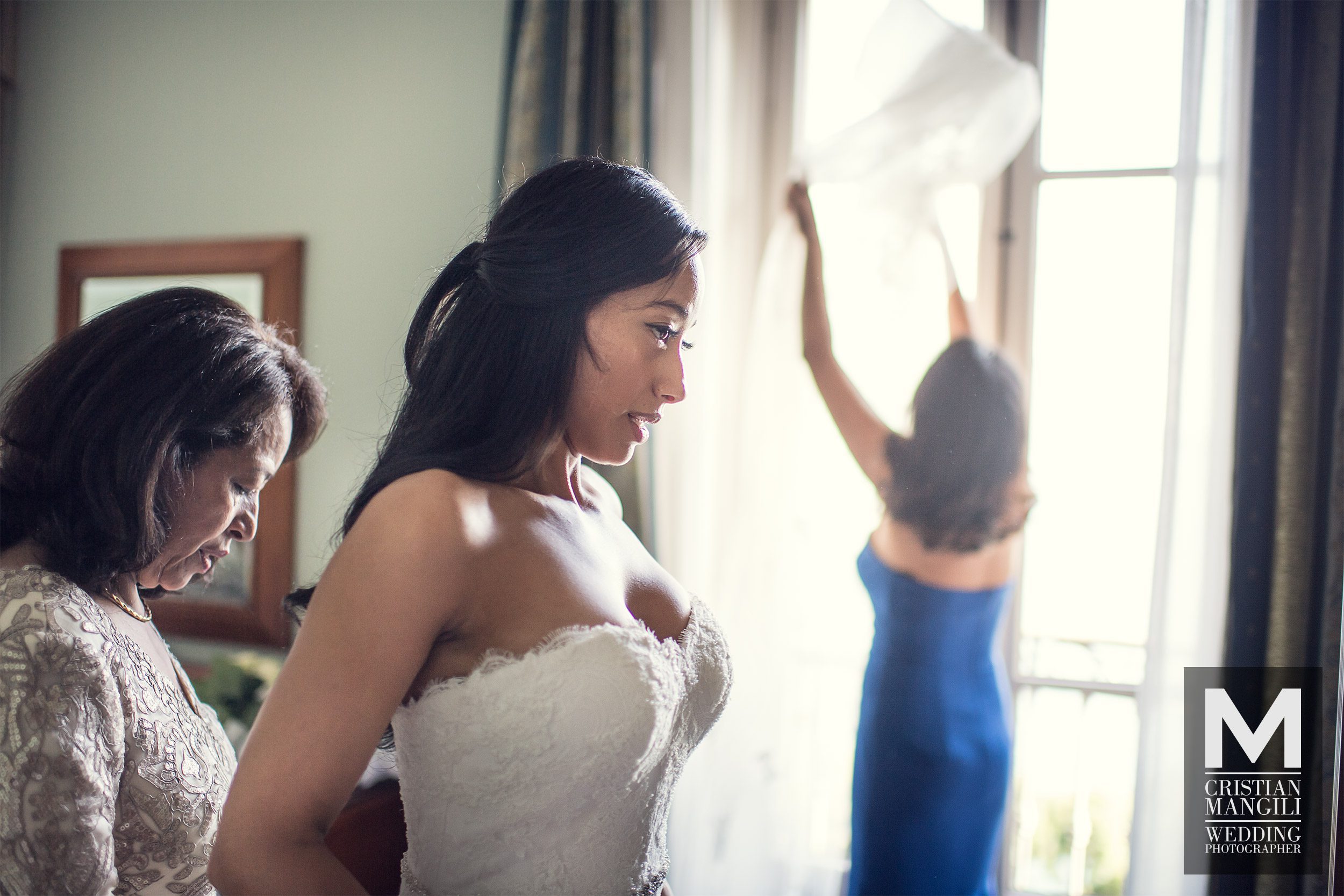 013 wedding photographer italy lake como beautiful bride dressing hotel 013 wedding photographer italy lake como beautiful bride dressing hotel