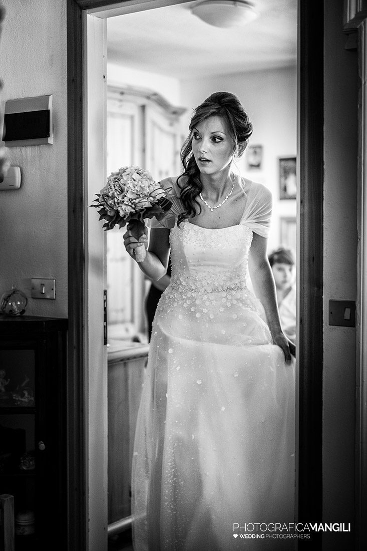 013b preparativi sposa foto matrimonio chiavenna sondrio 013b preparativi sposa foto matrimonio chiavenna sondrio