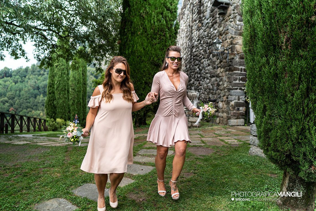 017 cerimonia fotografo sposi matrimonio rito civile castello di rossino calolziocorte lecco lago como 017 cerimonia fotografo sposi matrimonio rito civile castello di rossino calolziocorte lecco lago como