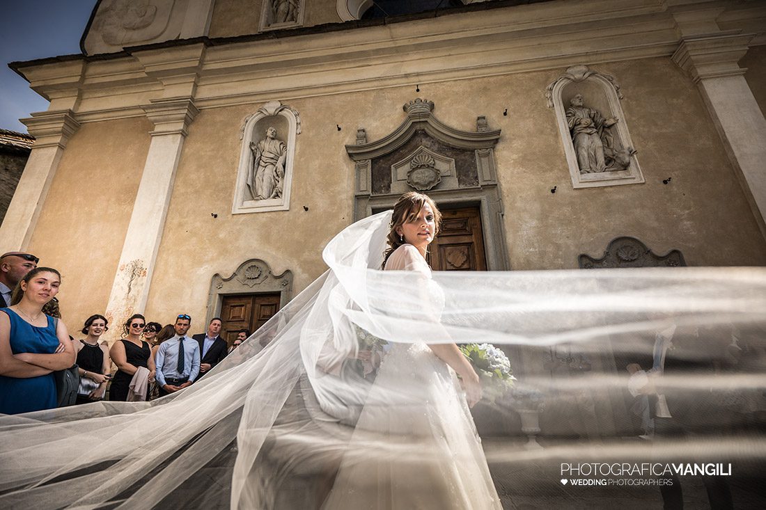 018 cerimonia matrimonio ingresso sposi fotografo chiavenna sondrio 018 cerimonia matrimonio ingresso sposi fotografo chiavenna sondrio