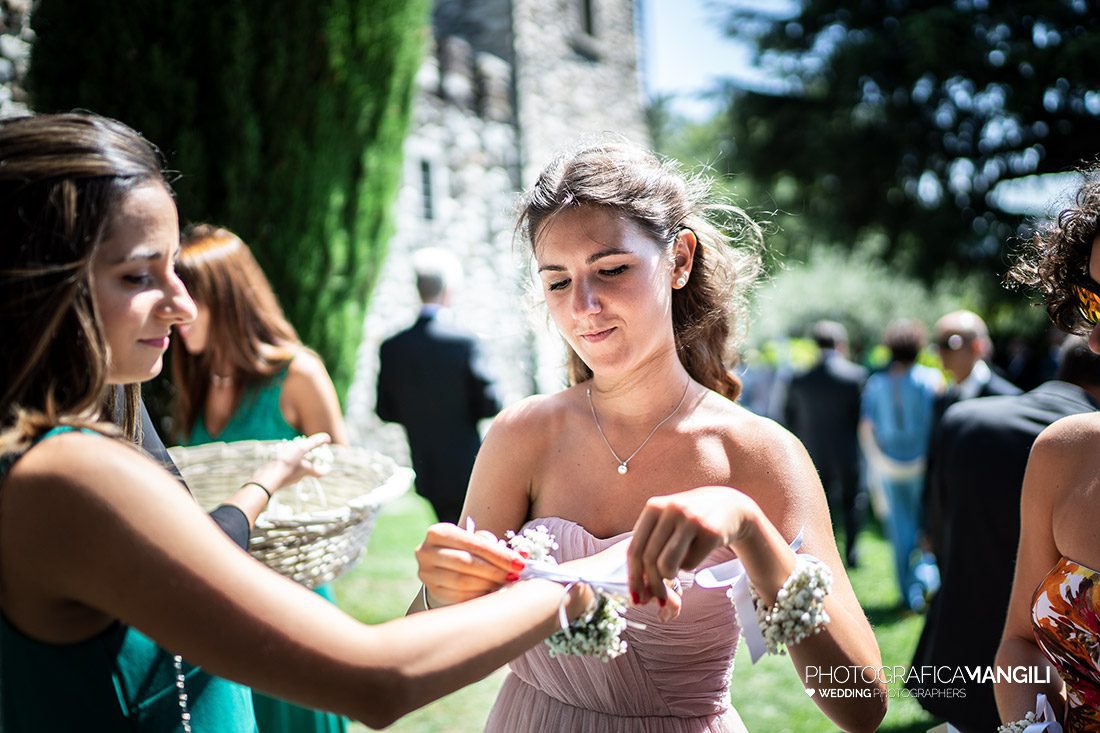 020 cerimonia rito civile wedding sposi foto matrimonio castello di rossino calolziocorte lecco 020 cerimonia rito civile wedding sposi foto matrimonio castello di rossino calolziocorte lecco