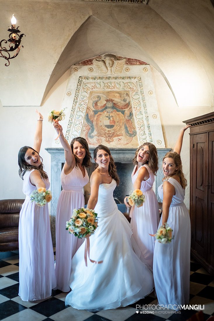 020 preparativi sposa foto matrimonio reportage castello di monasterolo bergamo 020 preparativi sposa foto matrimonio reportage castello di monasterolo bergamo