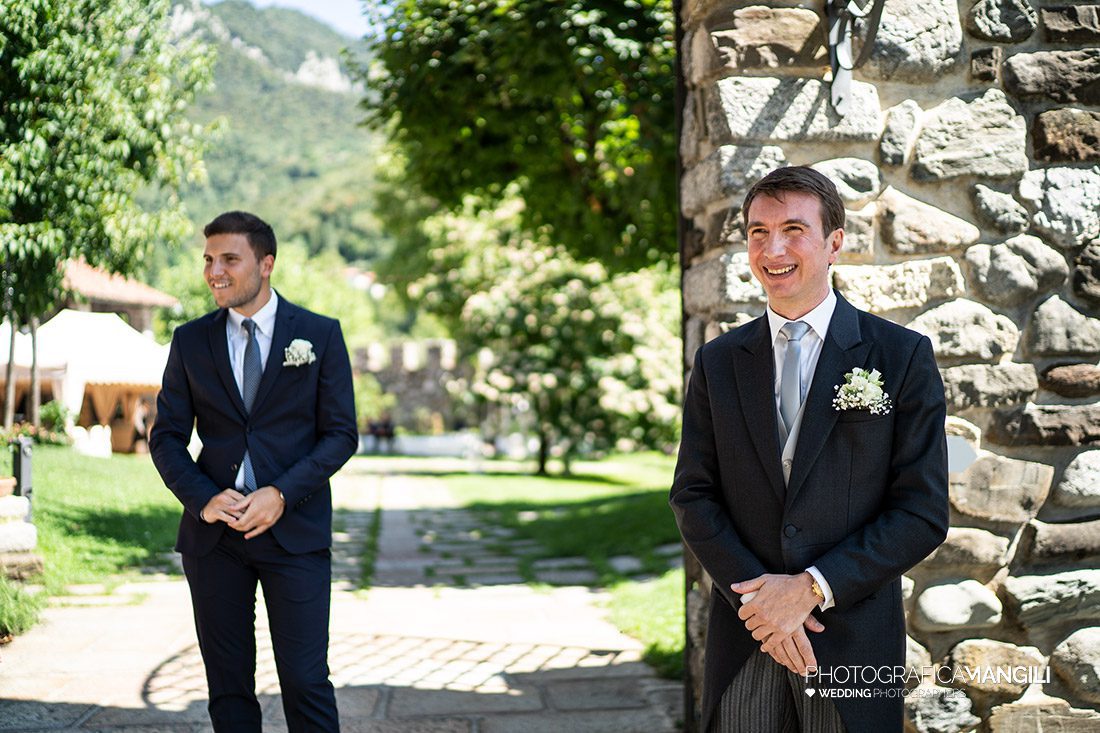 021 cerimonia rito civile wedding sposi foto matrimonio castello di rossino calolziocorte lecco 021 cerimonia rito civile wedding sposi foto matrimonio castello di rossino calolziocorte lecco