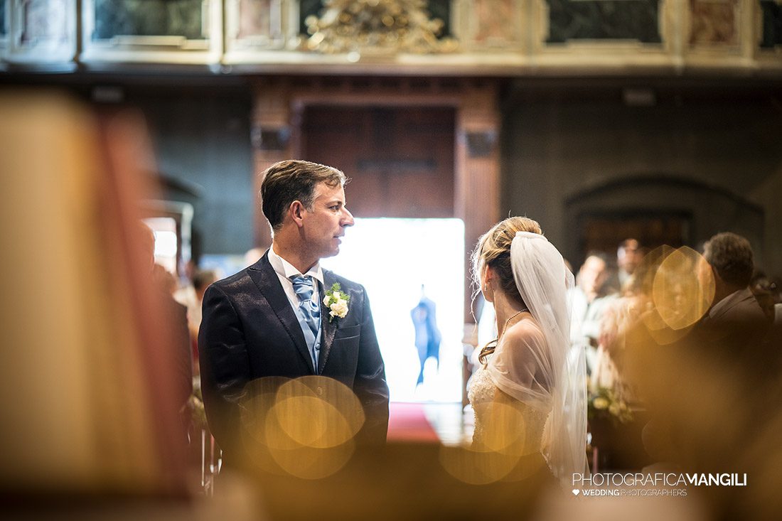 022 cerimonia matrimonio ingresso sposi fotografo chiavenna sondrio 022 cerimonia matrimonio ingresso sposi fotografo chiavenna sondrio