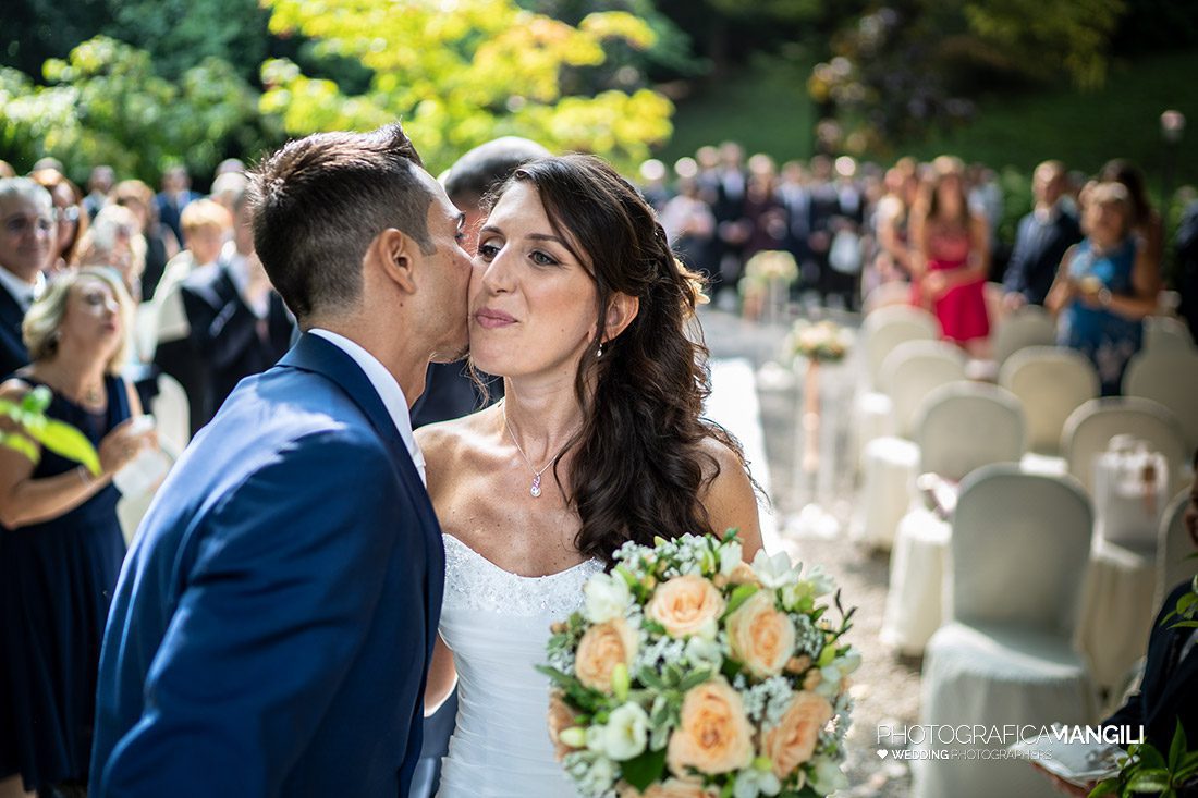 026 cerimonia fotografo sposi matrimonio rito civile castello di monasterolo bergamo 026 cerimonia fotografo sposi matrimonio rito civile castello di monasterolo bergamo