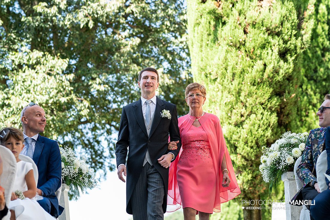 026 cerimonia rito civile wedding sposi foto matrimonio castello di rossino calolziocorte lecco 026 cerimonia rito civile wedding sposi foto matrimonio castello di rossino calolziocorte lecco