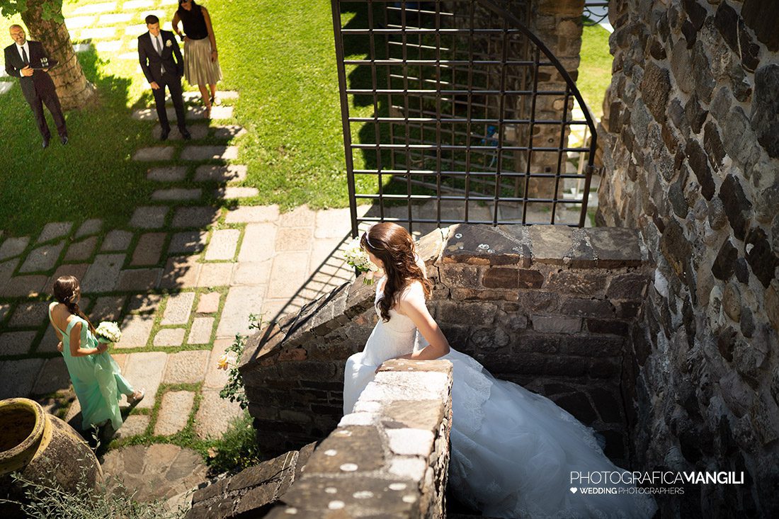027 cerimonia rito civile wedding sposi foto matrimonio castello di rossino calolziocorte lecco 027 cerimonia rito civile wedding sposi foto matrimonio castello di rossino calolziocorte lecco