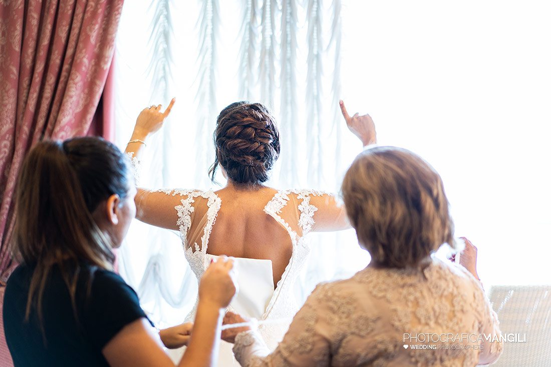 027 ritratto sposa preparativi foto matrimonio grand hotel dino baveno lago maggiore verbania 027 ritratto sposa preparativi foto matrimonio grand hotel dino baveno lago maggiore verbania
