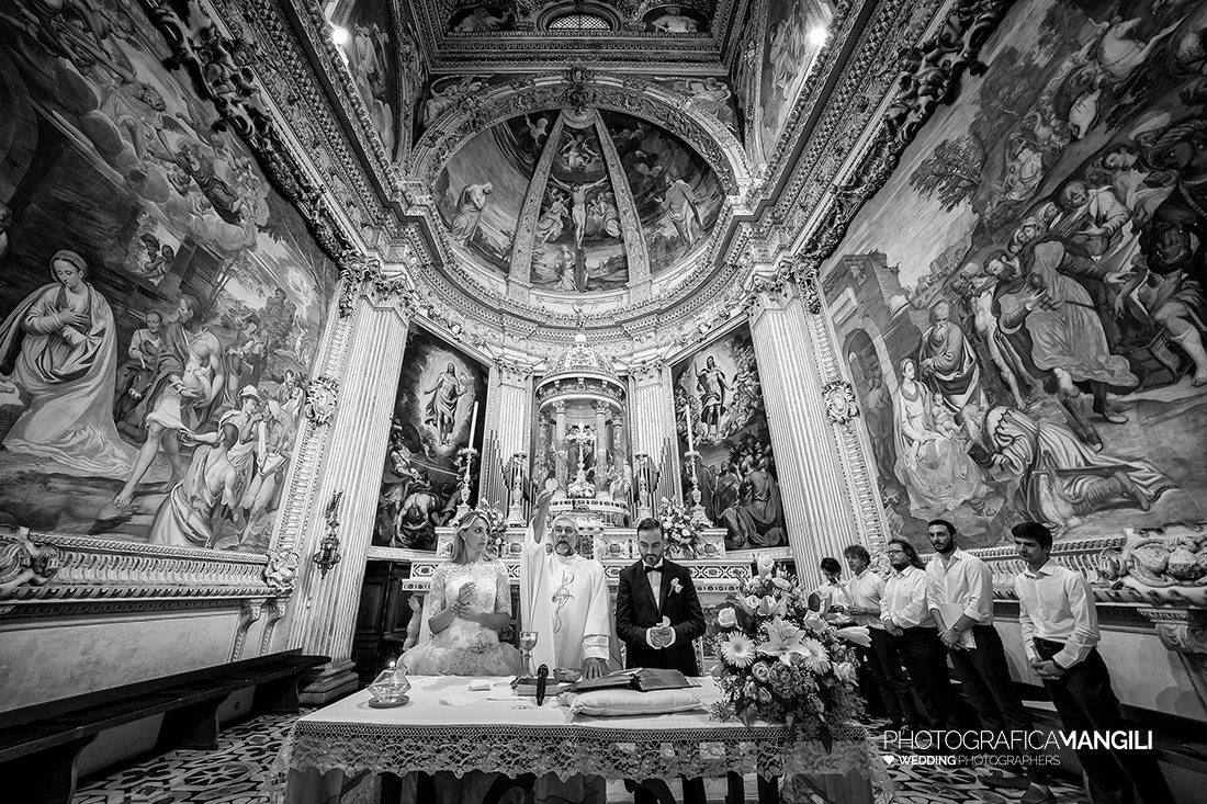 028 cerimonia chiesa sposi foto matrimonio certosa geregnano milano 1 028 cerimonia chiesa sposi foto matrimonio certosa geregnano milano 1
