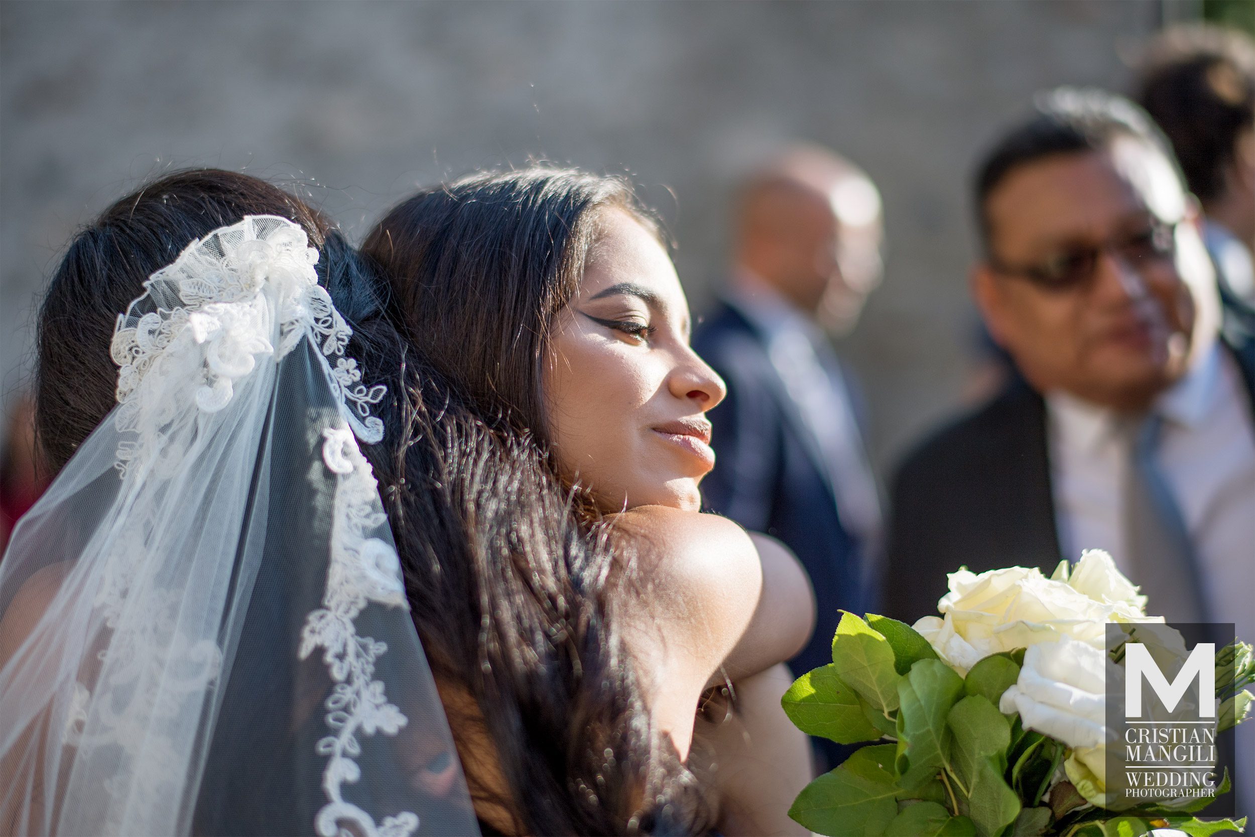 031 wedding photographer lake como italy bride hugging sister 031 wedding photographer lake como italy bride hugging sister
