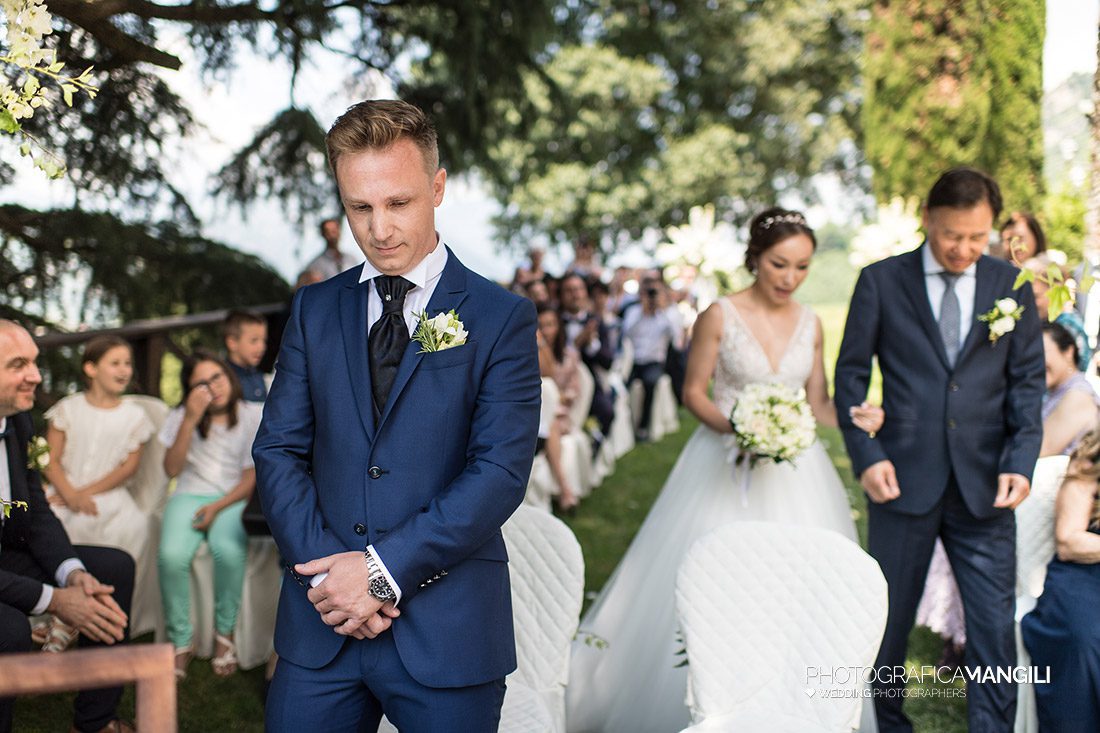 032 elle e christian matrimonio castello di rossino cerimonia civile fotografo matrimoni lecco bergamo milano 032 elle e christian matrimonio castello di rossino cerimonia civile fotografo matrimoni lecco bergamo milano