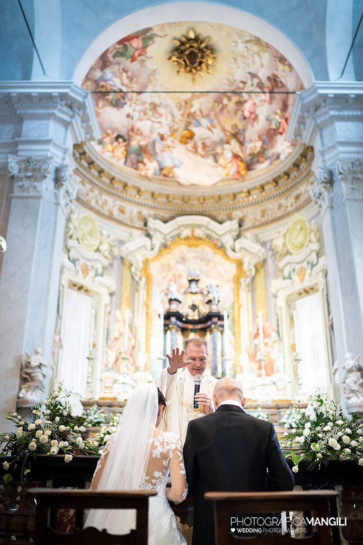 034 cerimonia chiesa sposi foto matrimonio morbegno sondrio 2 034 cerimonia chiesa sposi foto matrimonio morbegno sondrio 2