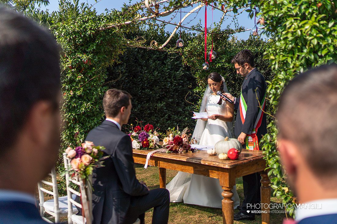 034 cerimonia sposi matrimonio rito civile wedding tenuta serradesca scanzorosciate bergamo 1 034 cerimonia sposi matrimonio rito civile wedding tenuta serradesca scanzorosciate bergamo 1