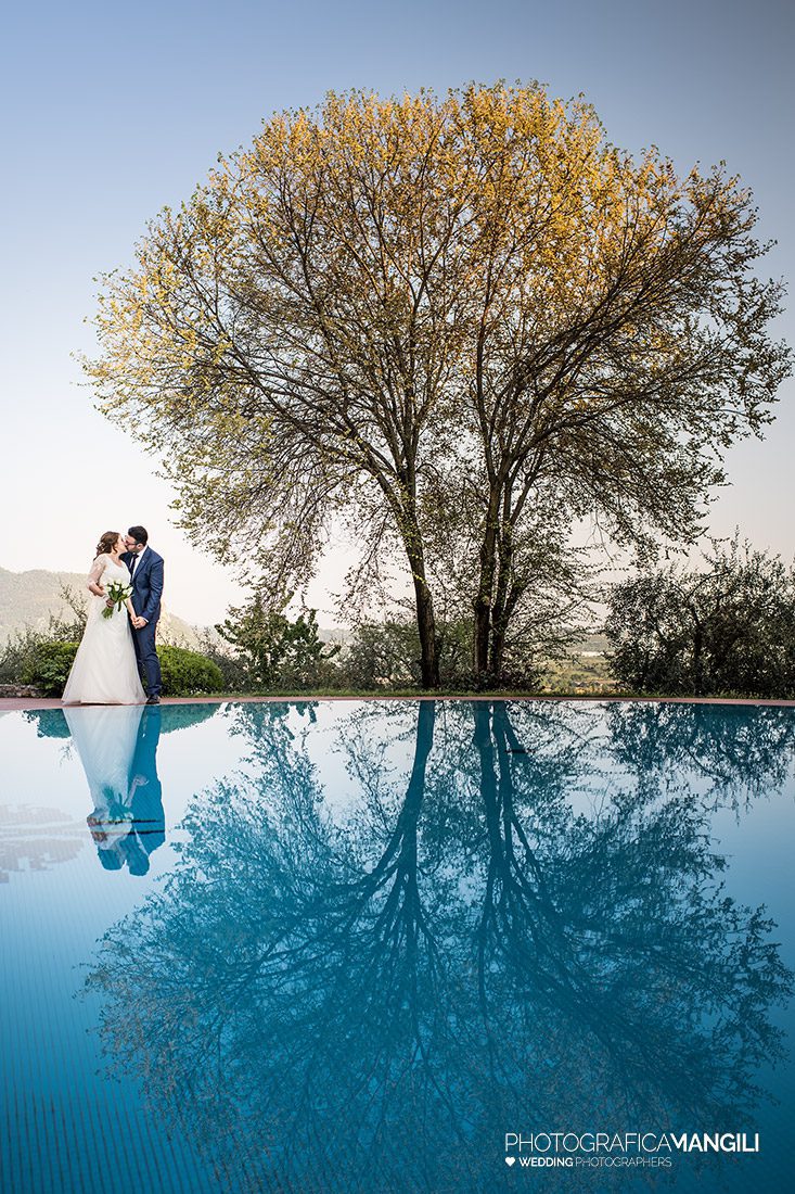 034c foto matrimonio al relais mirabella clusane brescia photografica mangili wedding photographers piscina 034c foto matrimonio al relais mirabella clusane brescia photografica mangili wedding photographers piscina