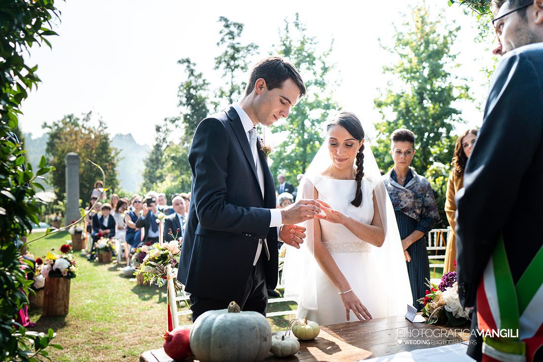 037 cerimonia sposi matrimonio rito civile wedding tenuta serradesca scanzorosciate bergamo 1 037 cerimonia sposi matrimonio rito civile wedding tenuta serradesca scanzorosciate bergamo 1