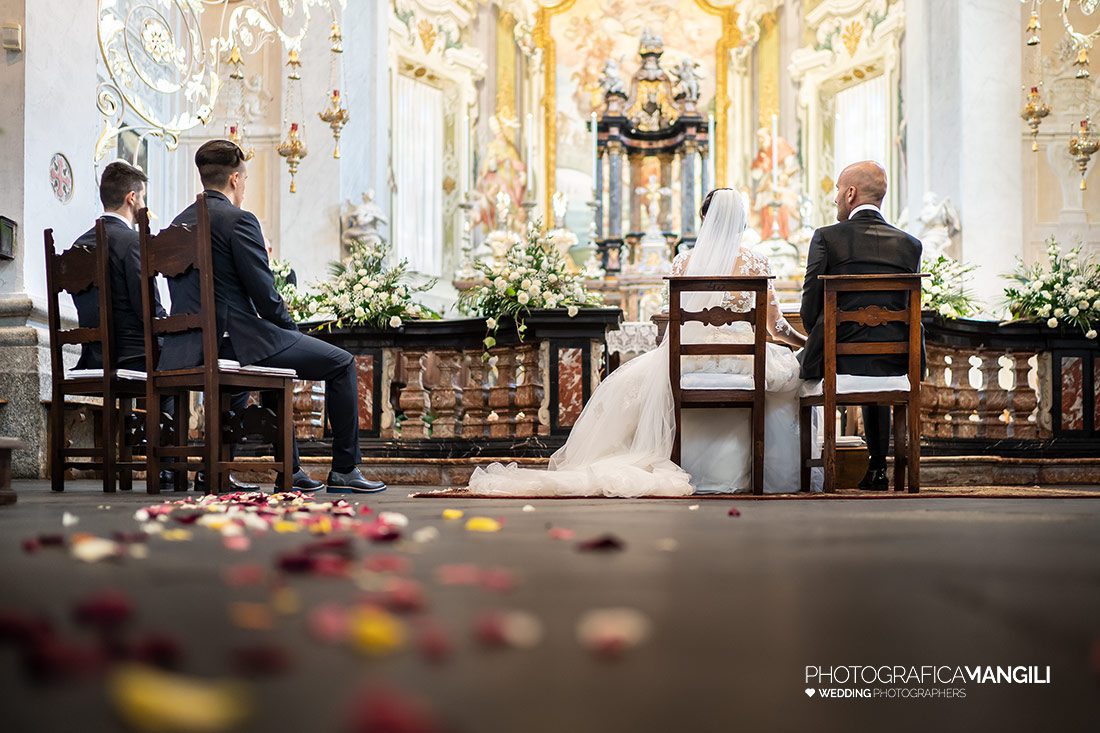 039 cerimonia chiesa sposi foto matrimonio morbegno sondrio 2 039 cerimonia chiesa sposi foto matrimonio morbegno sondrio 2
