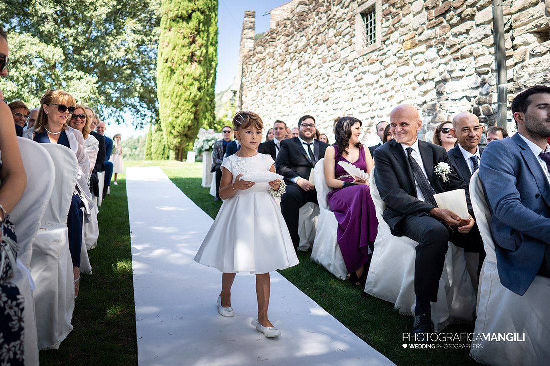 039 cerimonia rito civile wedding sposi foto matrimonio castello di rossino calolziocorte lecco 039 cerimonia rito civile wedding sposi foto matrimonio castello di rossino calolziocorte lecco