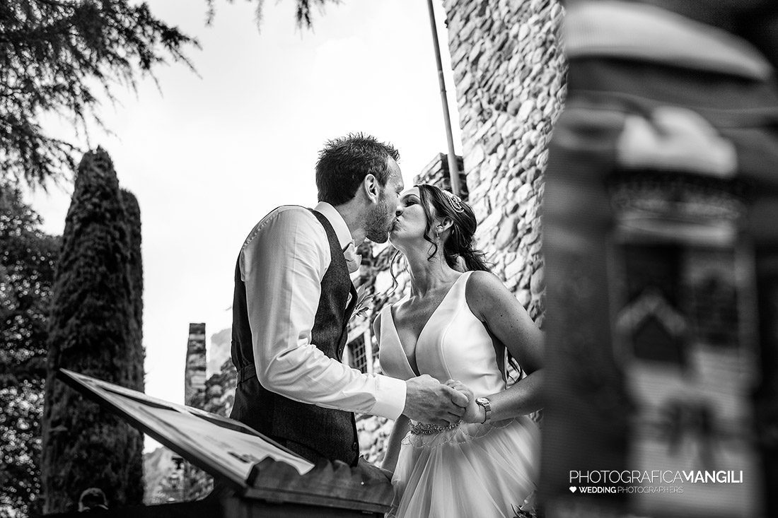 042 wedding photos in rossino castle laura and ryan lake como wedding photografica mangili 042 wedding photos in rossino castle laura and ryan lake como wedding photografica mangili