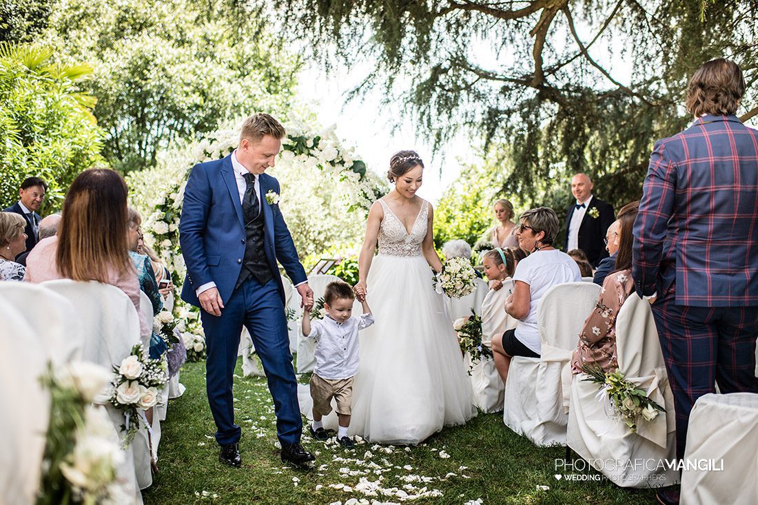 046 elle e christian matrimonio castello di rossino cerimonia civile fotografo matrimoni lecco bergamo milano 046 elle e christian matrimonio castello di rossino cerimonia civile fotografo matrimoni lecco bergamo milano