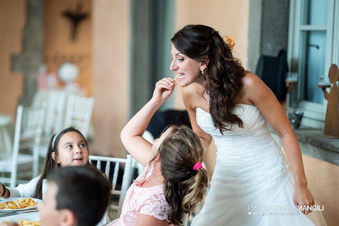 048 fotografo sposi matrimonio reportage wedding castello di monasterolo bergamo 048 fotografo sposi matrimonio reportage wedding castello di monasterolo bergamo