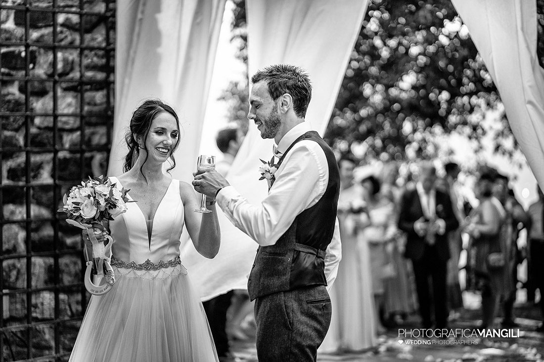 049 wedding photos in rossino castle laura and ryan lake como wedding photografica mangili 049 wedding photos in rossino castle laura and ryan lake como wedding photografica mangili