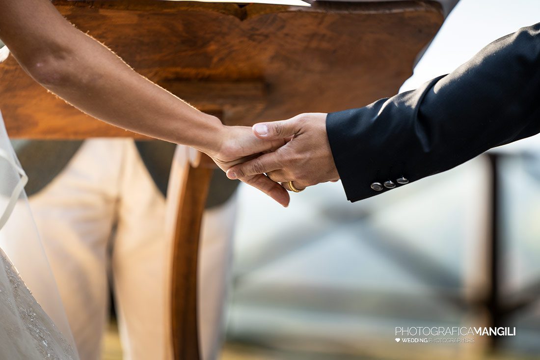 050 cerimonia fotografo sposi matrimonio rito civile castello di rossino lecco lago di como 050 cerimonia fotografo sposi matrimonio rito civile castello di rossino lecco lago di como