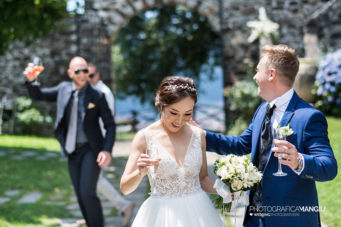 050 elle e christian matrimonio castello di rossino cerimonia civile fotografo matrimoni lecco bergamo milano 050 elle e christian matrimonio castello di rossino cerimonia civile fotografo matrimoni lecco bergamo milano