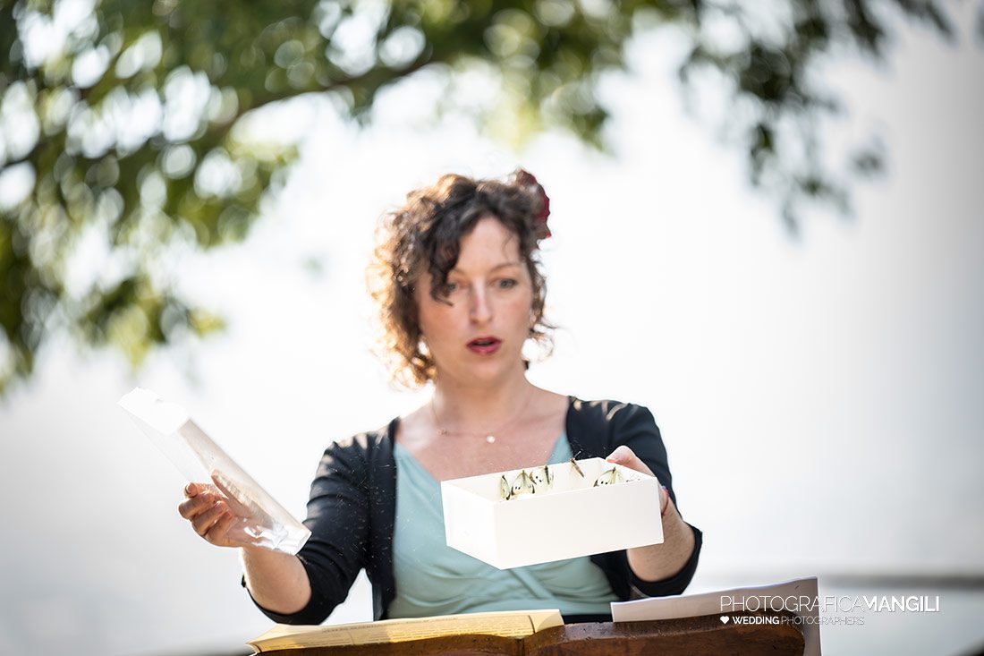 051 cerimonia fotografo sposi matrimonio rito civile castello di rossino lecco lago di como 051 cerimonia fotografo sposi matrimonio rito civile castello di rossino lecco lago di como