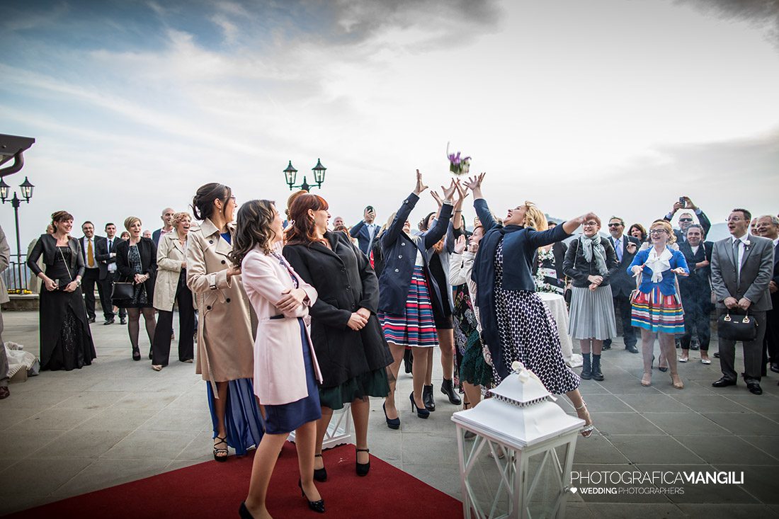 053 052 lancio bouques sposa fotografia matrimoni 053 052 lancio bouques sposa fotografia matrimoni