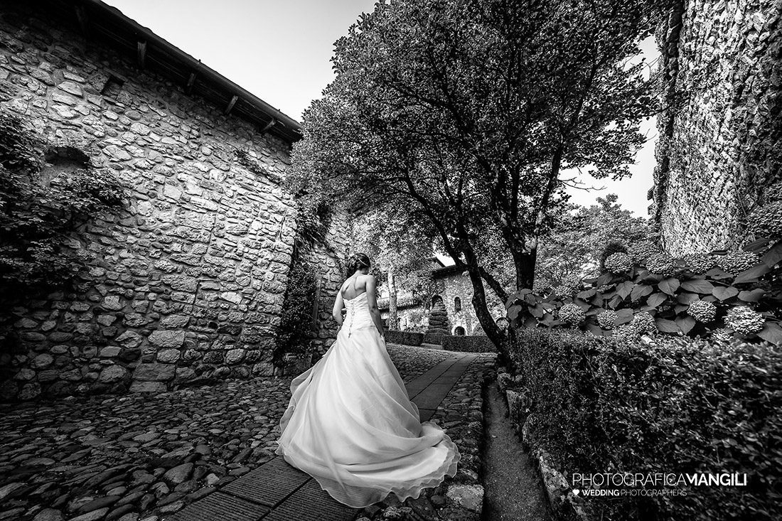 057 fotografo sposi matrimonio reportage wedding castello di monasterolo bergamo 057 fotografo sposi matrimonio reportage wedding castello di monasterolo bergamo