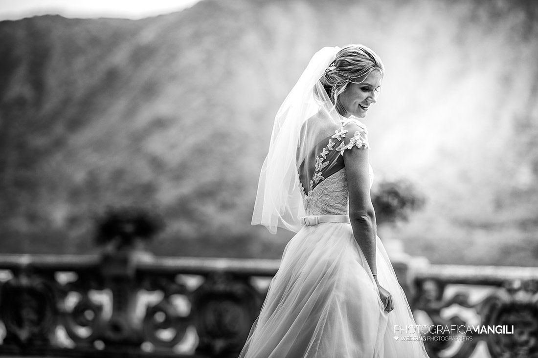 059 foto artistiche matrimonio villa balbianello albero sposa lago di como rito civile photografica mangili 059 foto artistiche matrimonio villa balbianello albero sposa lago di como rito civile photografica mangili