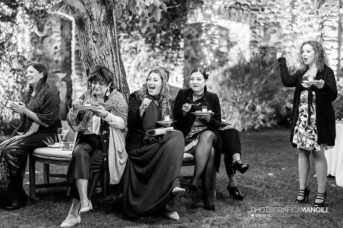 060 fotografo sposi matrimonio reportage wedding castello di rossino lecco 2 060 fotografo sposi matrimonio reportage wedding castello di rossino lecco 2