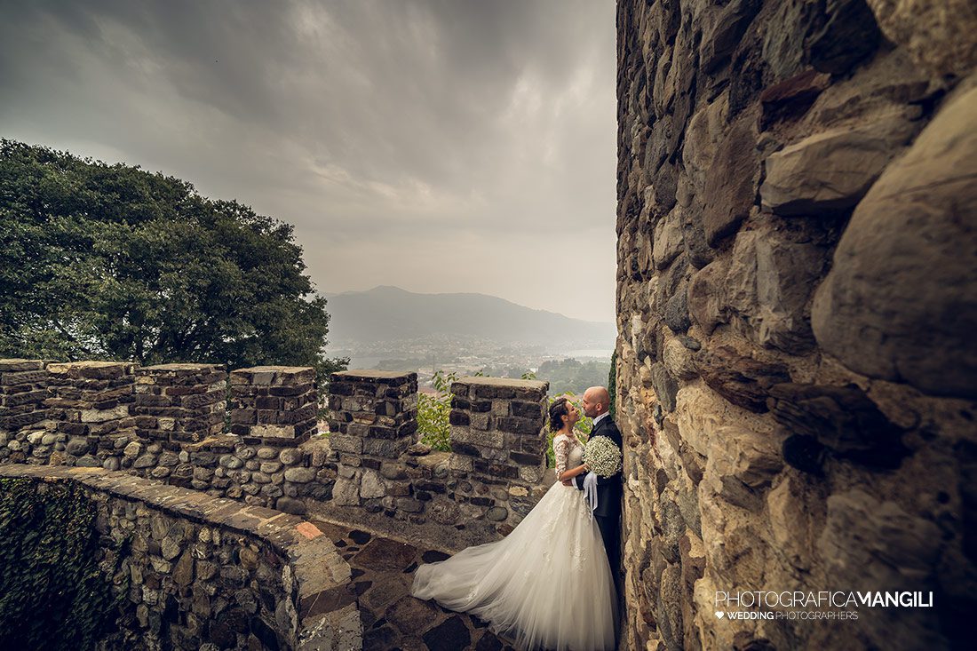 061 foto matrimonio wedding reportage sposi castello di rossino lecco 2 061 foto matrimonio wedding reportage sposi castello di rossino lecco 2