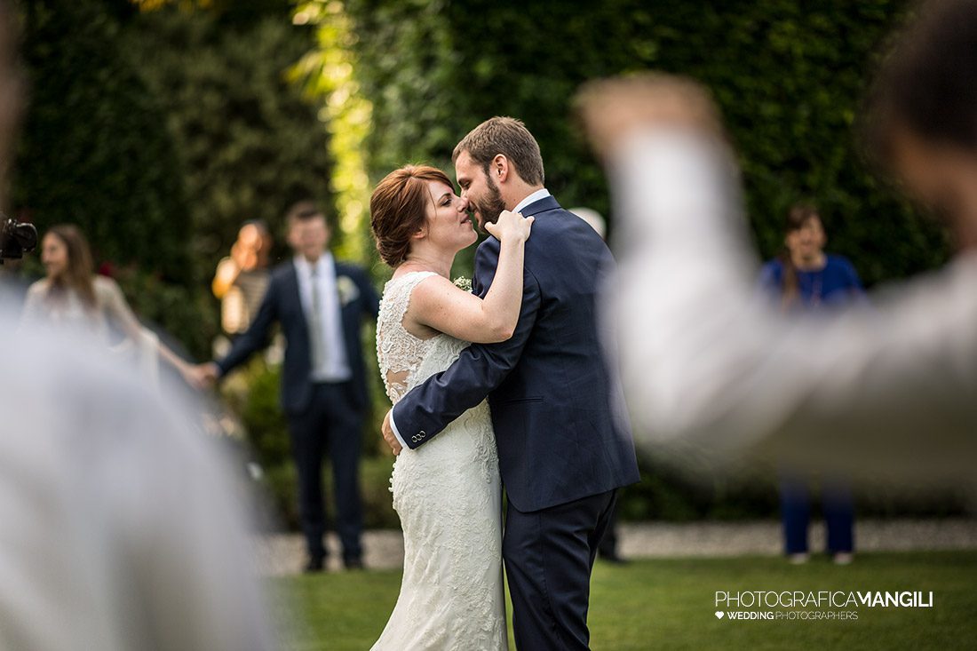 066 foto matrimonio sposi fotografo lago di como villa parravicini revel como 1 066 foto matrimonio sposi fotografo lago di como villa parravicini revel como 1