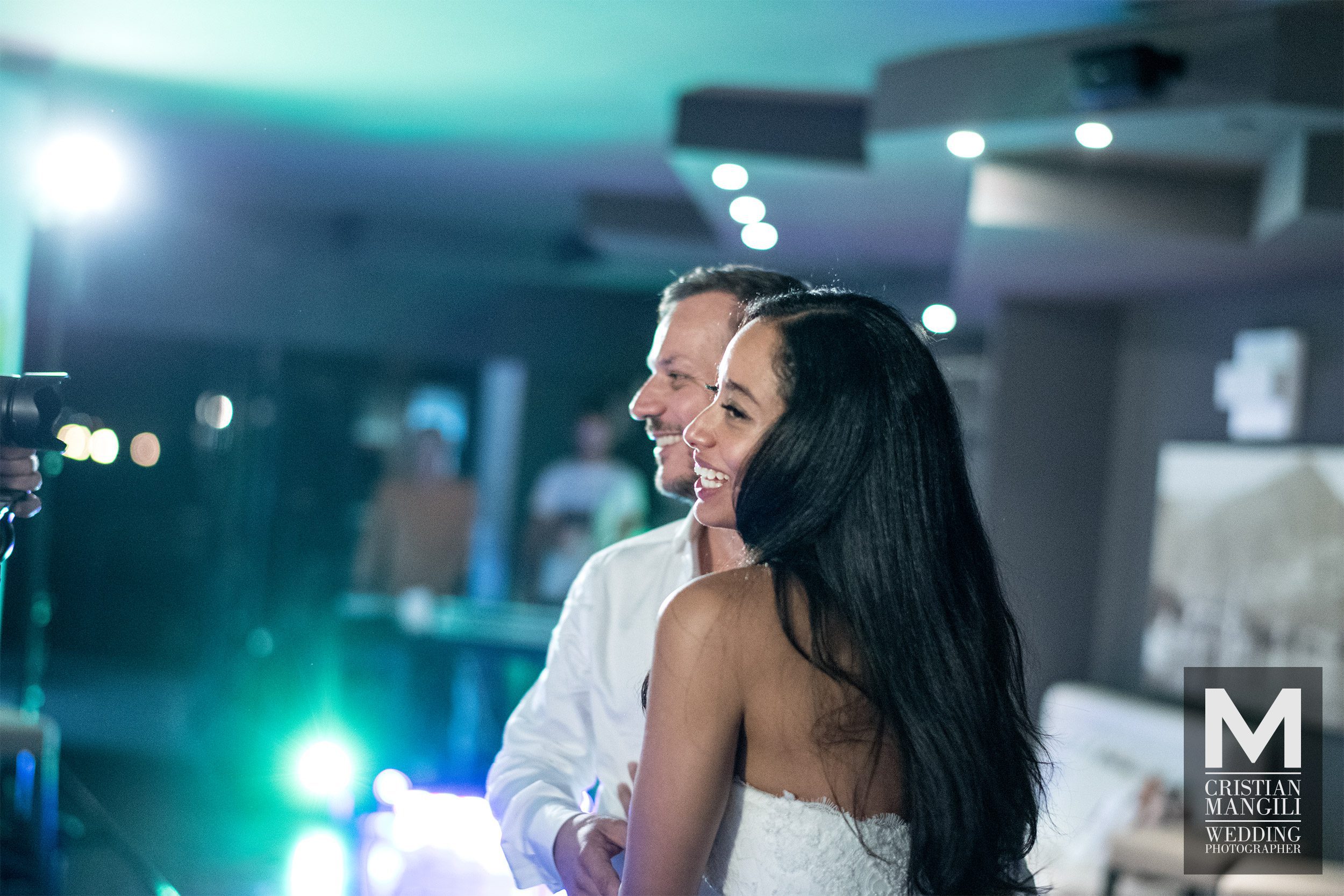 068 wedding photography como lake beautiful bride and groom dancing 3 068 wedding photography como lake beautiful bride and groom dancing 3