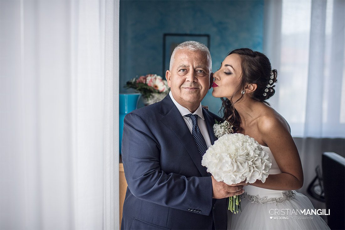 07 sposa con famigliare 2 07 sposa con famigliare 2