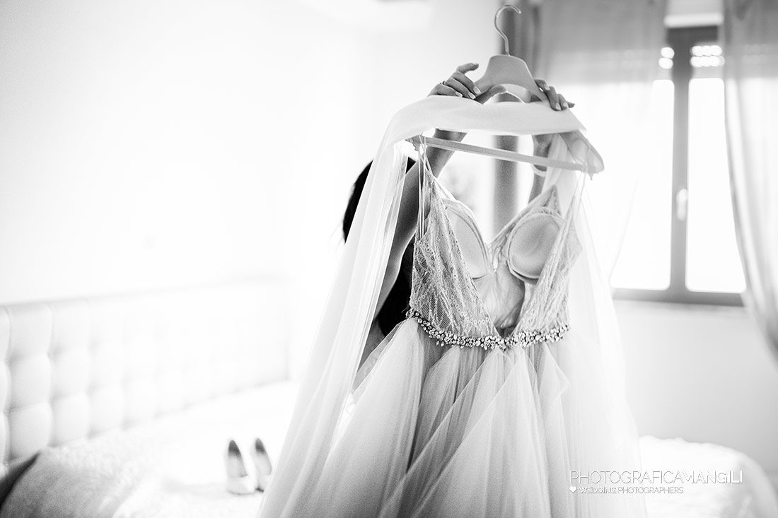 14 preparativi sposa foto matrimonio ritratto reportage monza 1 14 preparativi sposa foto matrimonio ritratto reportage monza 1