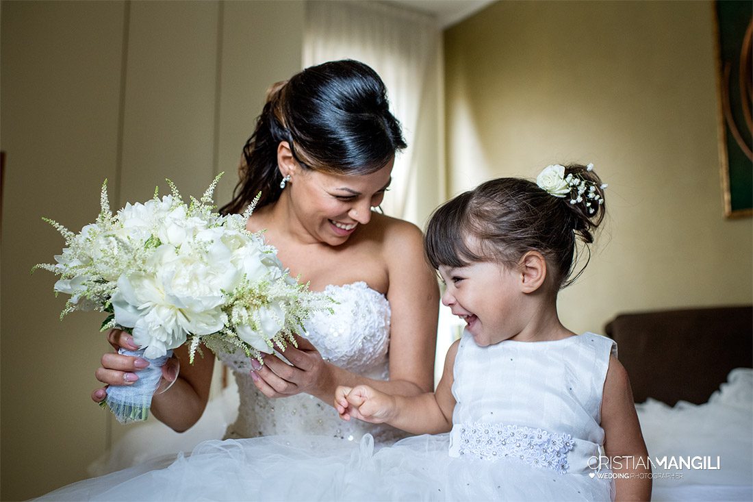 17 sposa e bambinba sorrisi 17 sposa e bambinba sorrisi