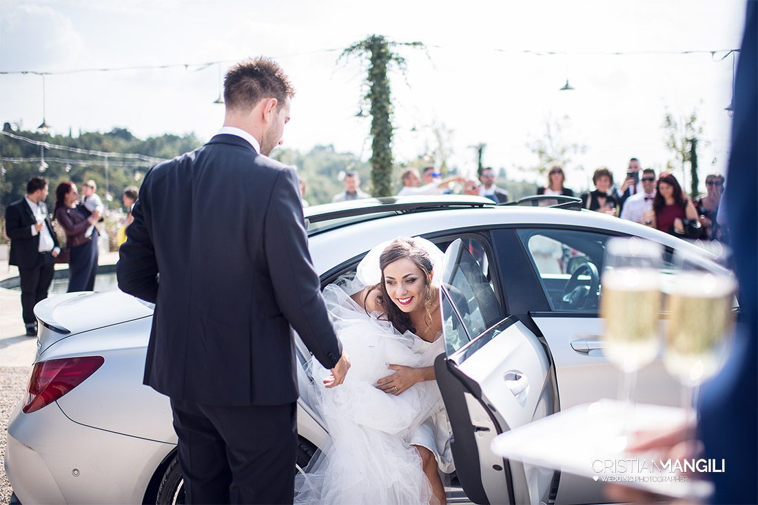 26 sposa in macchina 26 sposa in macchina