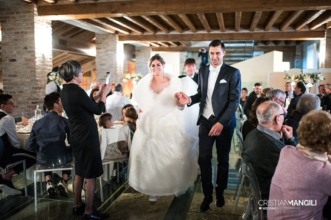 45 sposi ristorante con invitati 45 sposi ristorante con invitati