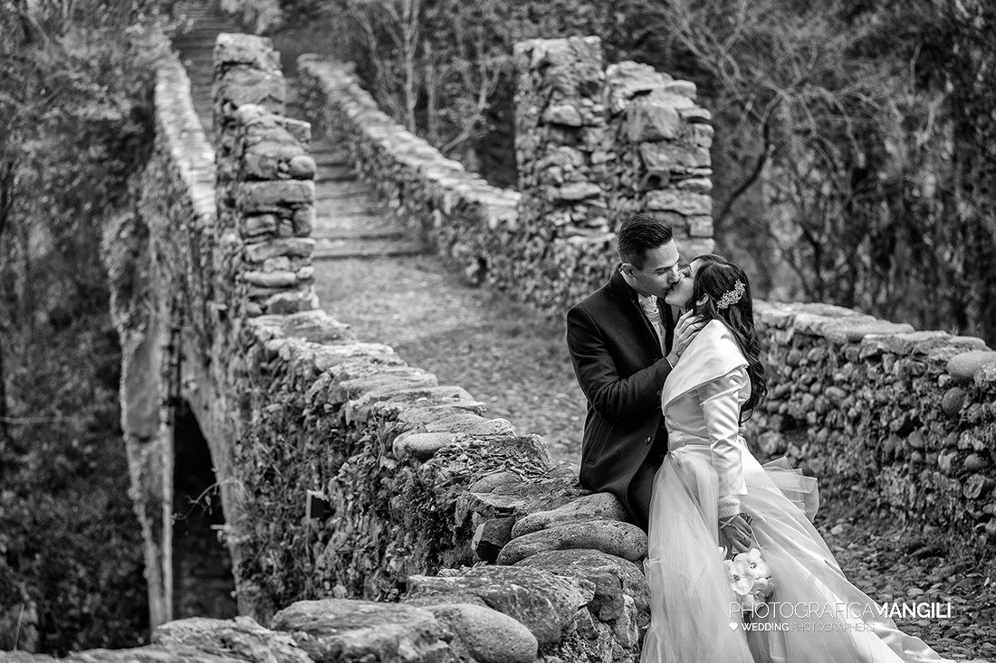 46 fotografo sposi matrimonio reportage wedding castello di clanezzo bergamo 1 46 fotografo sposi matrimonio reportage wedding castello di clanezzo bergamo 1