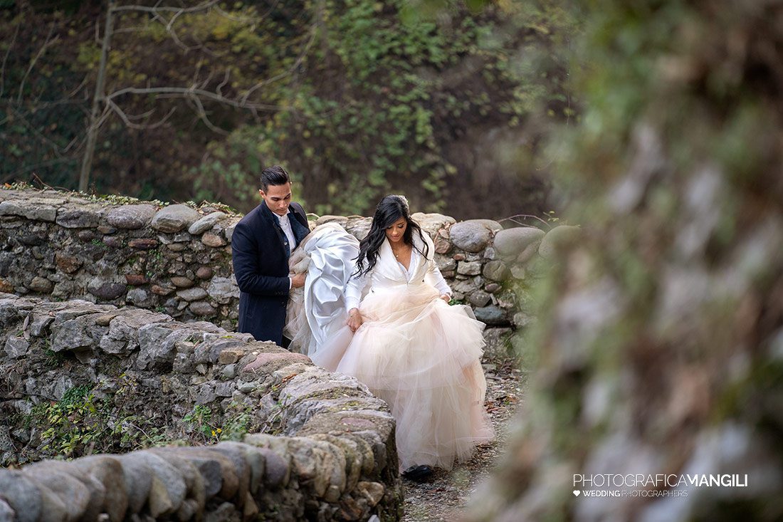 47 fotografo sposi matrimonio reportage wedding castello di clanezzo bergamo 1 47 fotografo sposi matrimonio reportage wedding castello di clanezzo bergamo 1