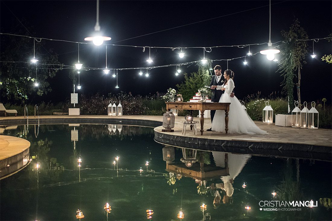 48 sposi taglio torta 48 sposi taglio torta